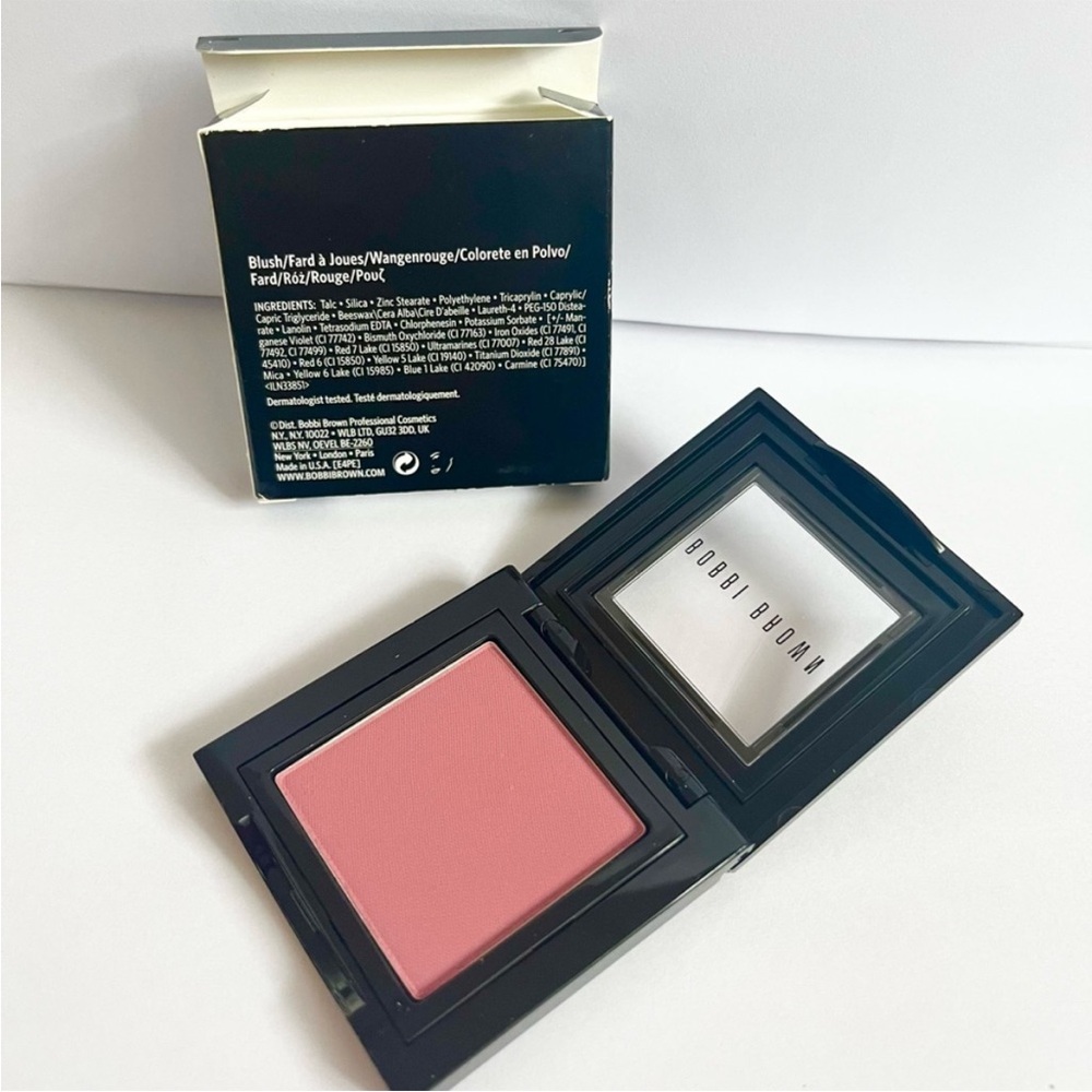 Bobbi Brown Blush in Desert Pink - Picture 2 of 8